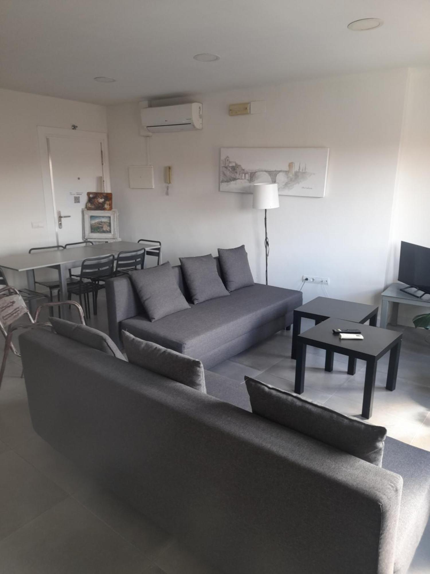 Toletum Low Cost Lofts Diafanos O 2Dormitorios Parking Municipal Gratis Al Aire Libre A 100M โตเลโด ภายนอก รูปภาพ